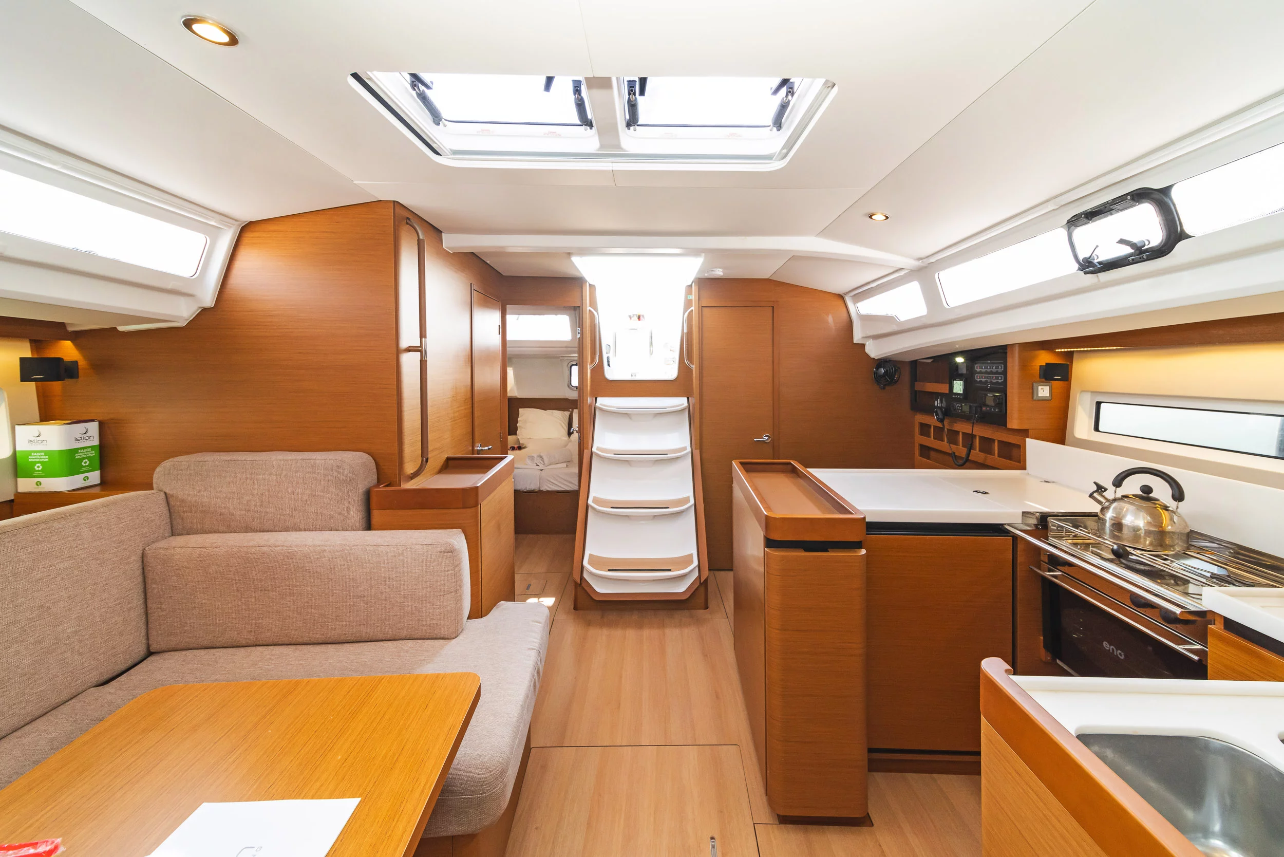 Sun Odyssey 440 (Esperos)  - 14