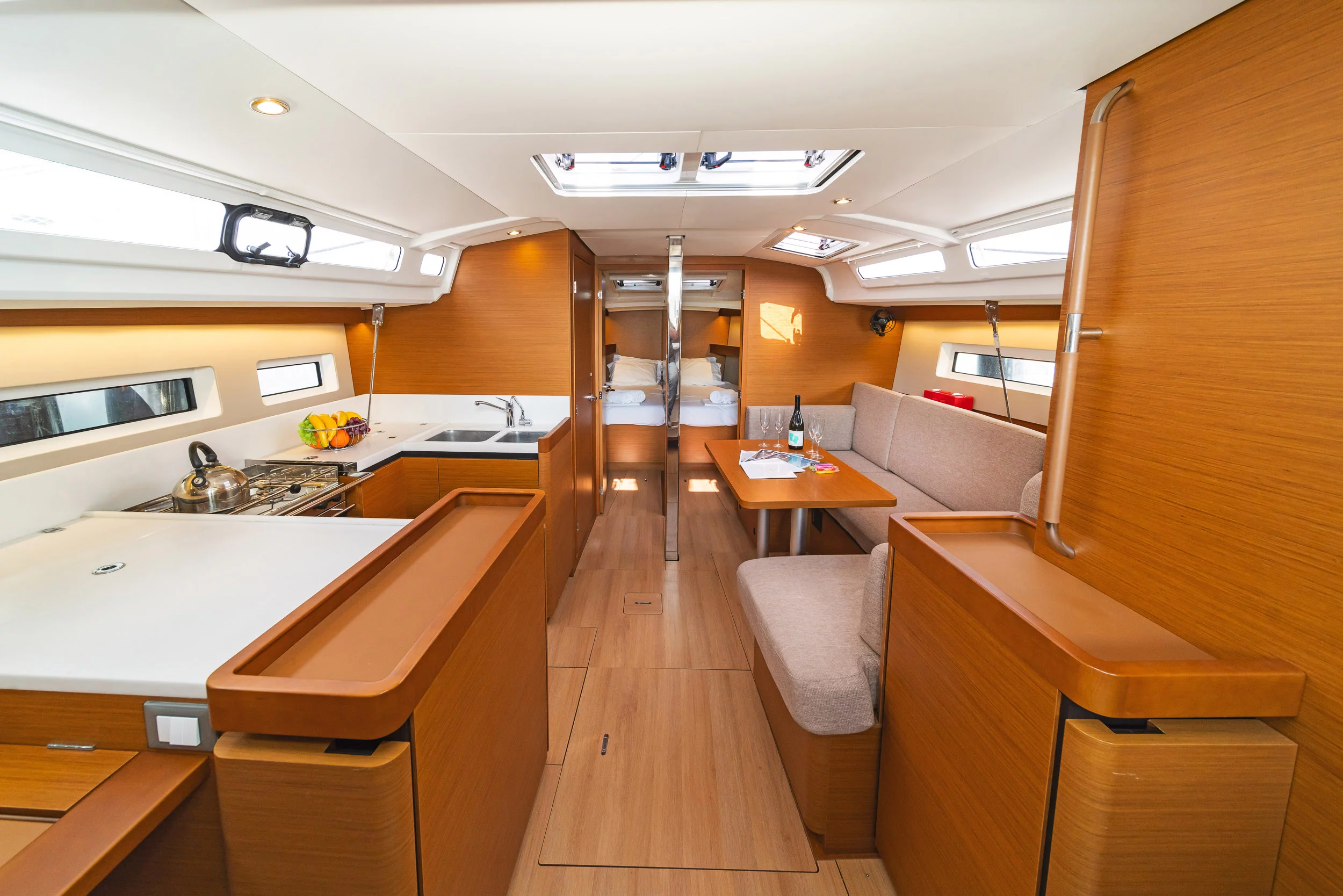 Sun Odyssey 440 (Esperos)  - 16