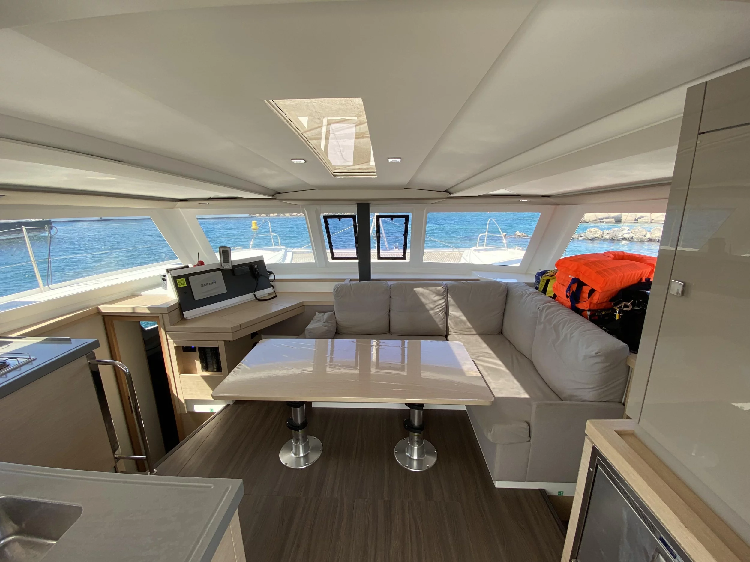 Lucia 40 (Aquila (!!!from Monday!)) Interior image - 11