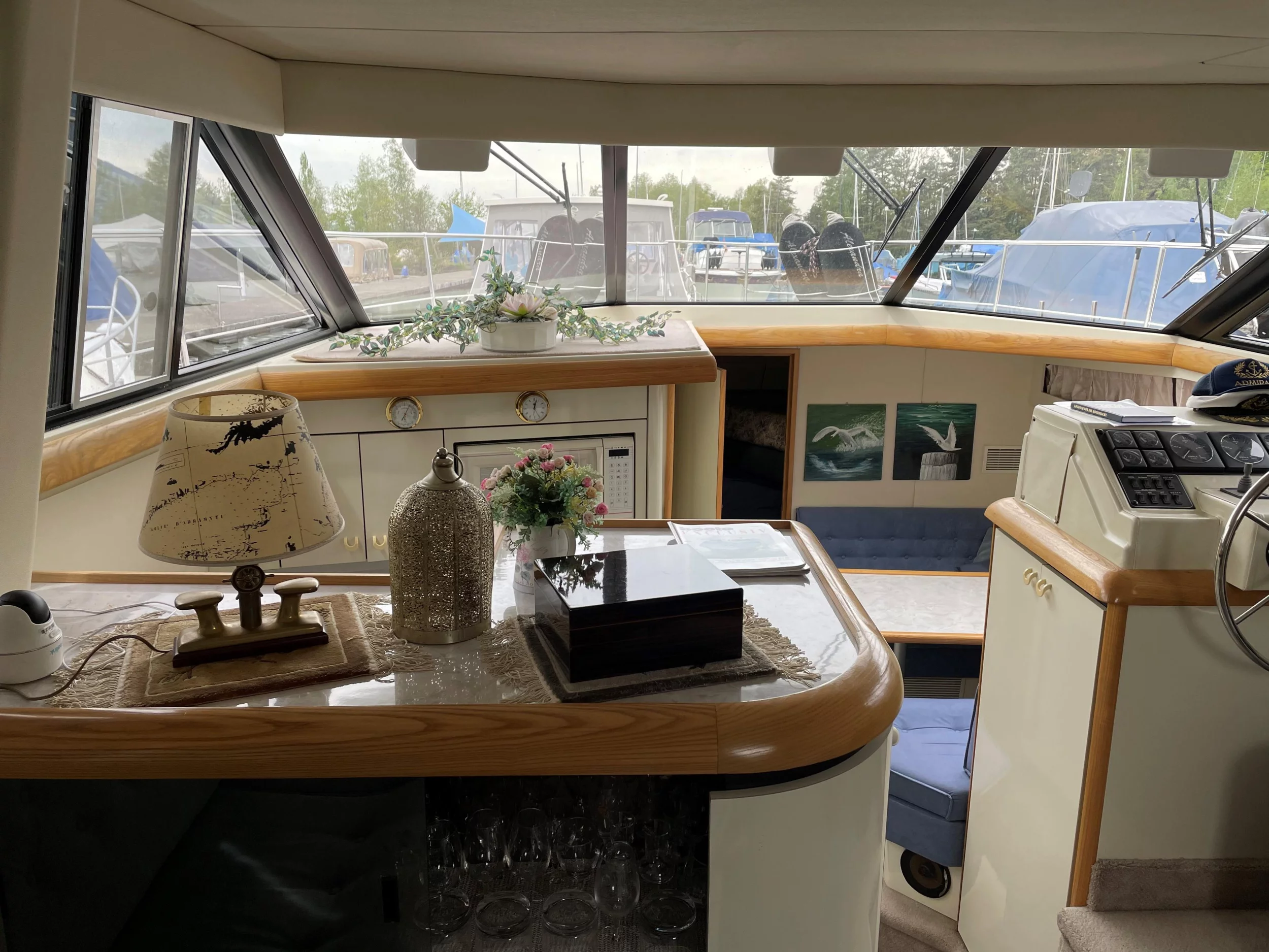 Bayliner 45 (Alexandra) Interior image - 1