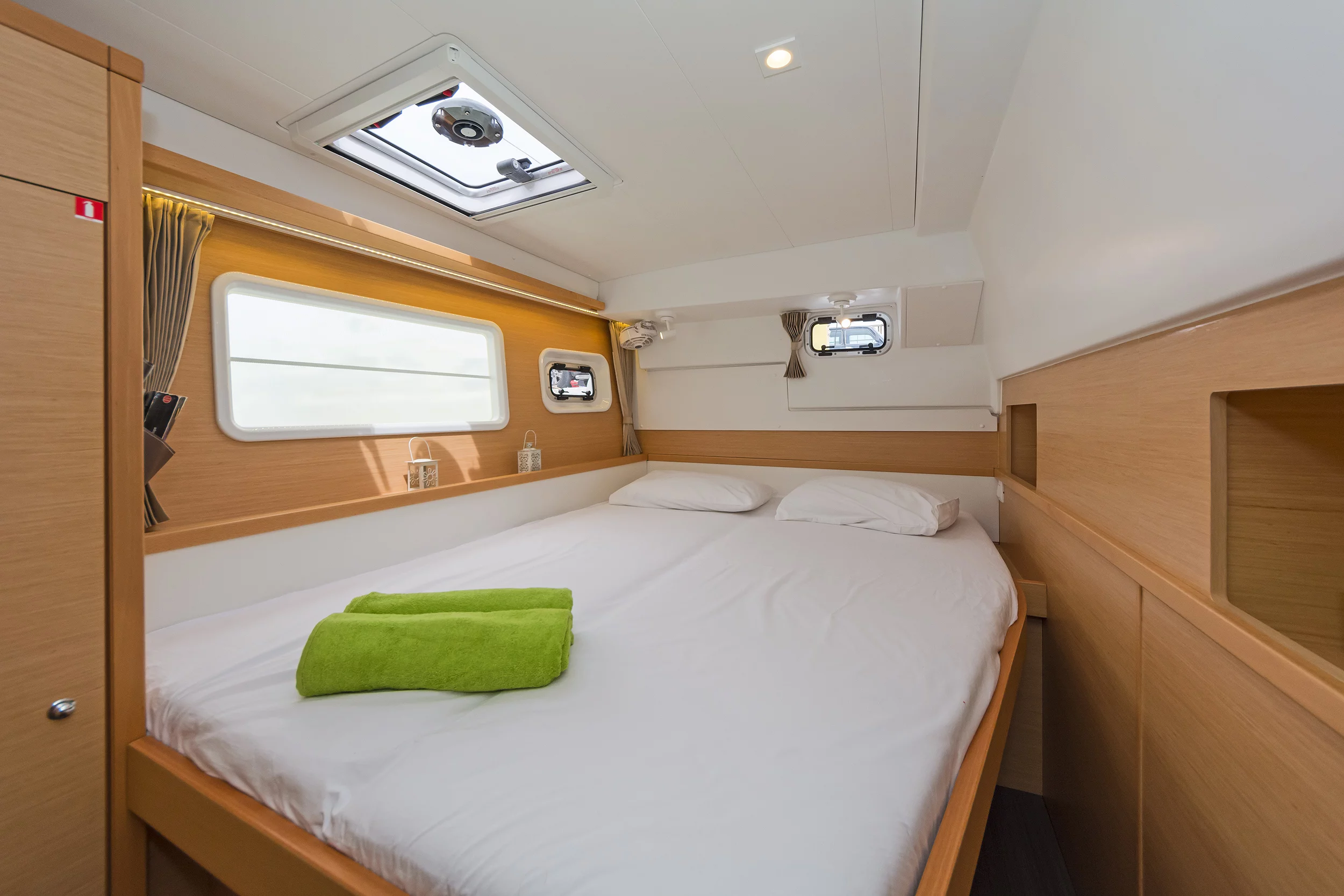 Lagoon 400S2 (Libre)  - 1