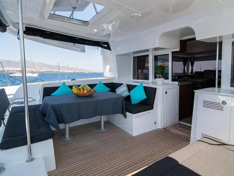 Lagoon 450 Flybridge (ANNIE)  - 6