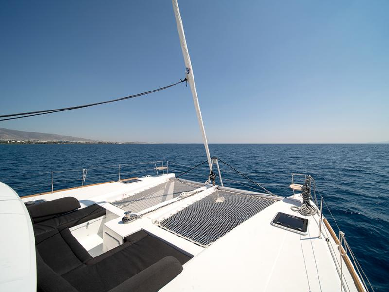 Photo #6 - Lagoon 450 Flybridge (ANNIE) in Athens - 13717