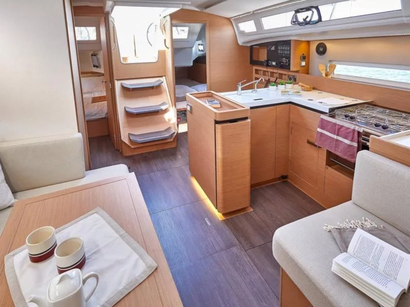 Sun Odyssey 410 (Chimera)  - 8