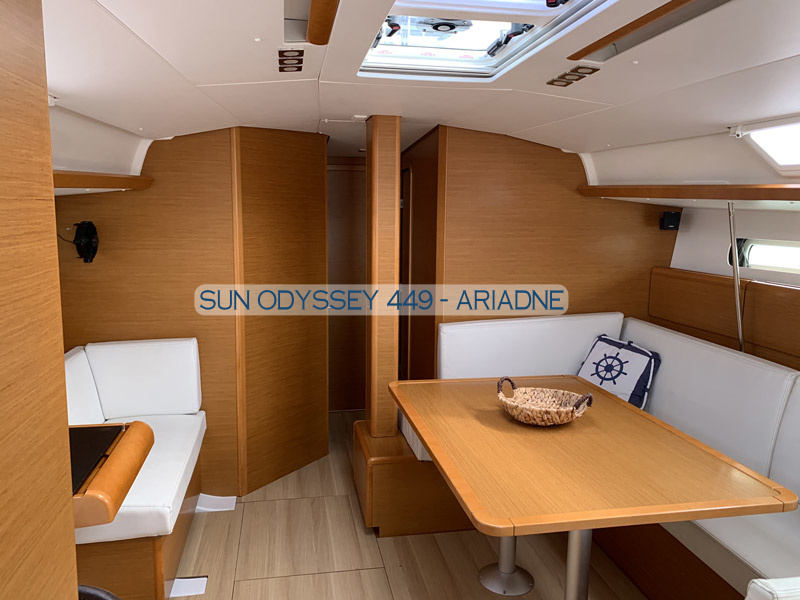 Sun Odyssey 449 — photo 4