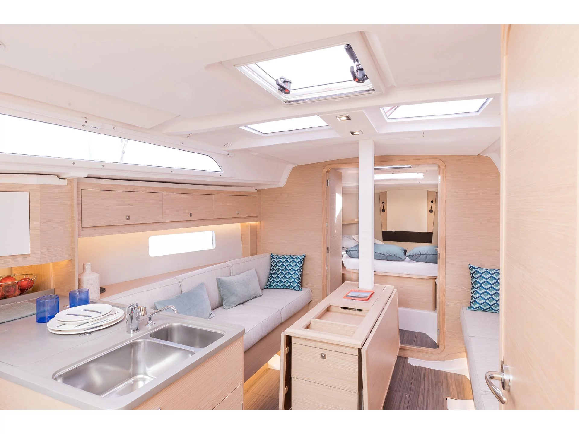 Dufour 37 (First Laugh) Interior image - 1