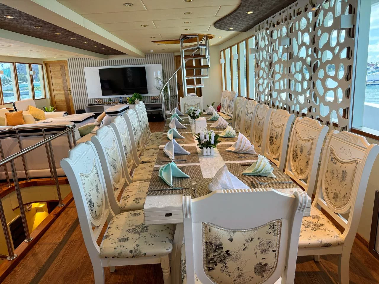 Motoryacht N7 (North Seven) Interior image - 14