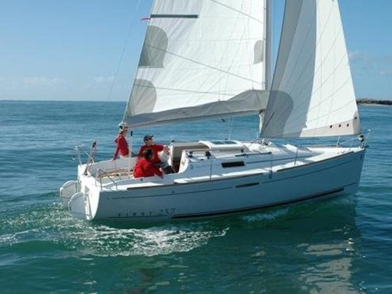 Photo #345 - FIRST 25.7 Q.R (TITCHA) in Quiberon - 25945