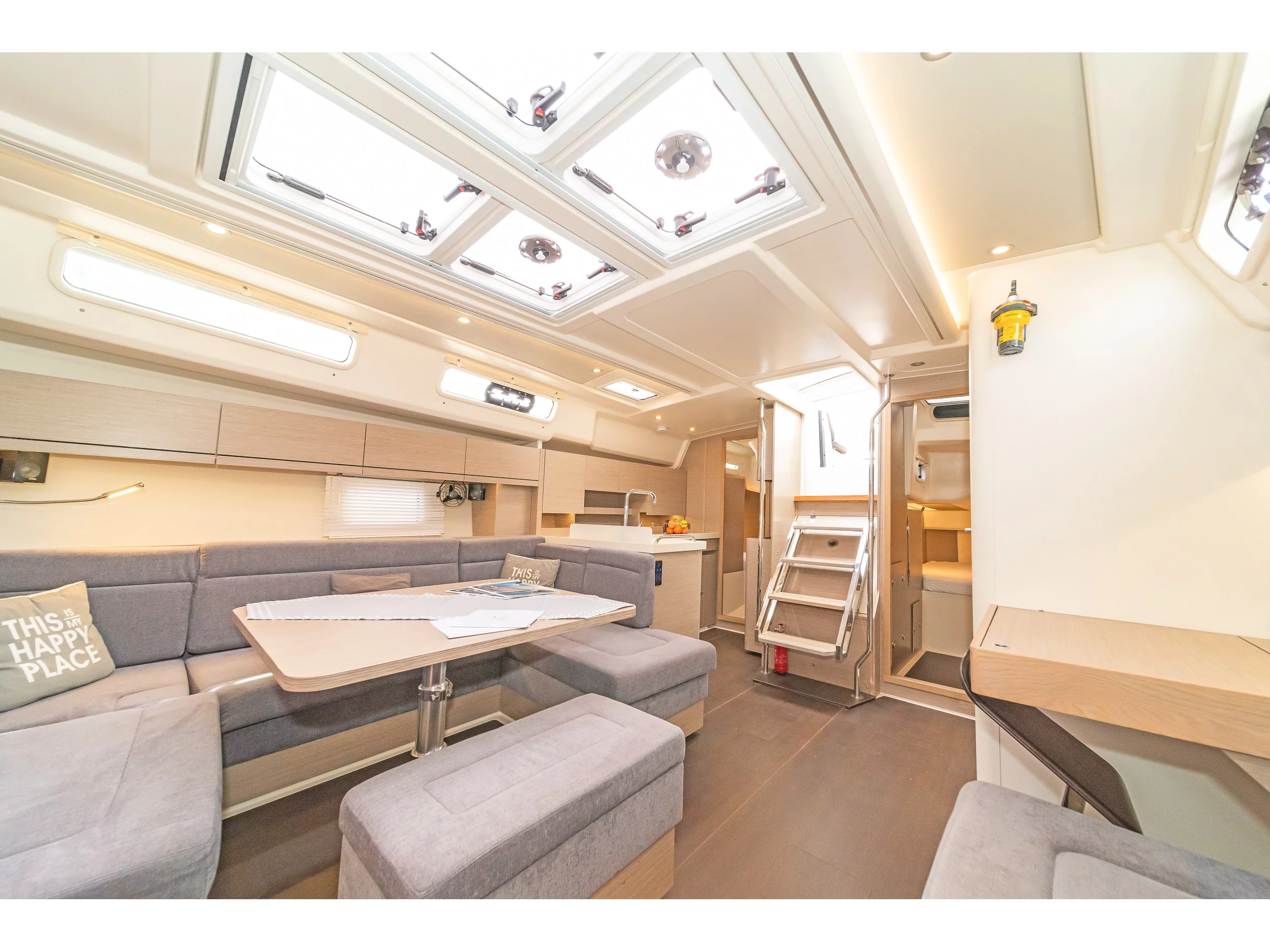 Hanse 458 (3 cab (Meraki of London) Interior image - 8