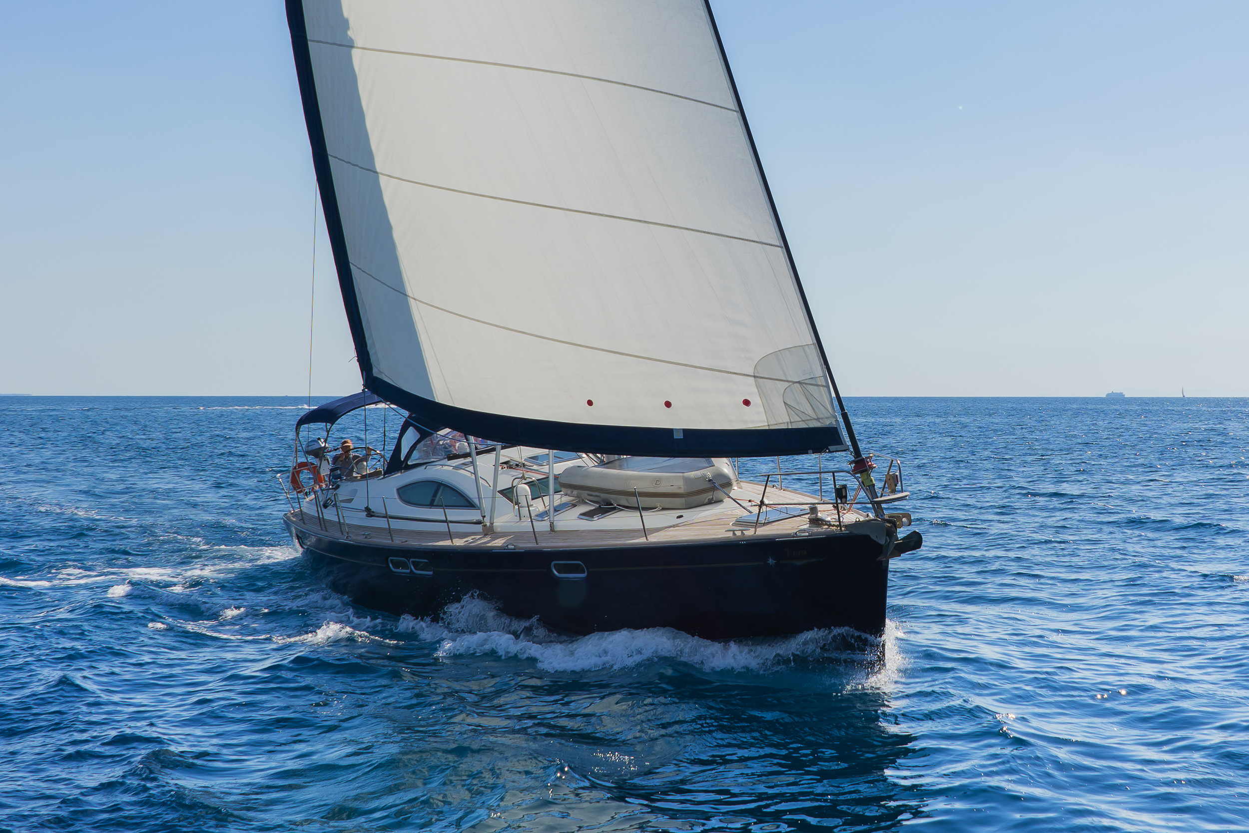 Photo #13 - Sun Odyssey 54DS & GEN - ONLY SKIPPERED (Veni (ONLY SKIPPERED)) in Lavrion - 4202