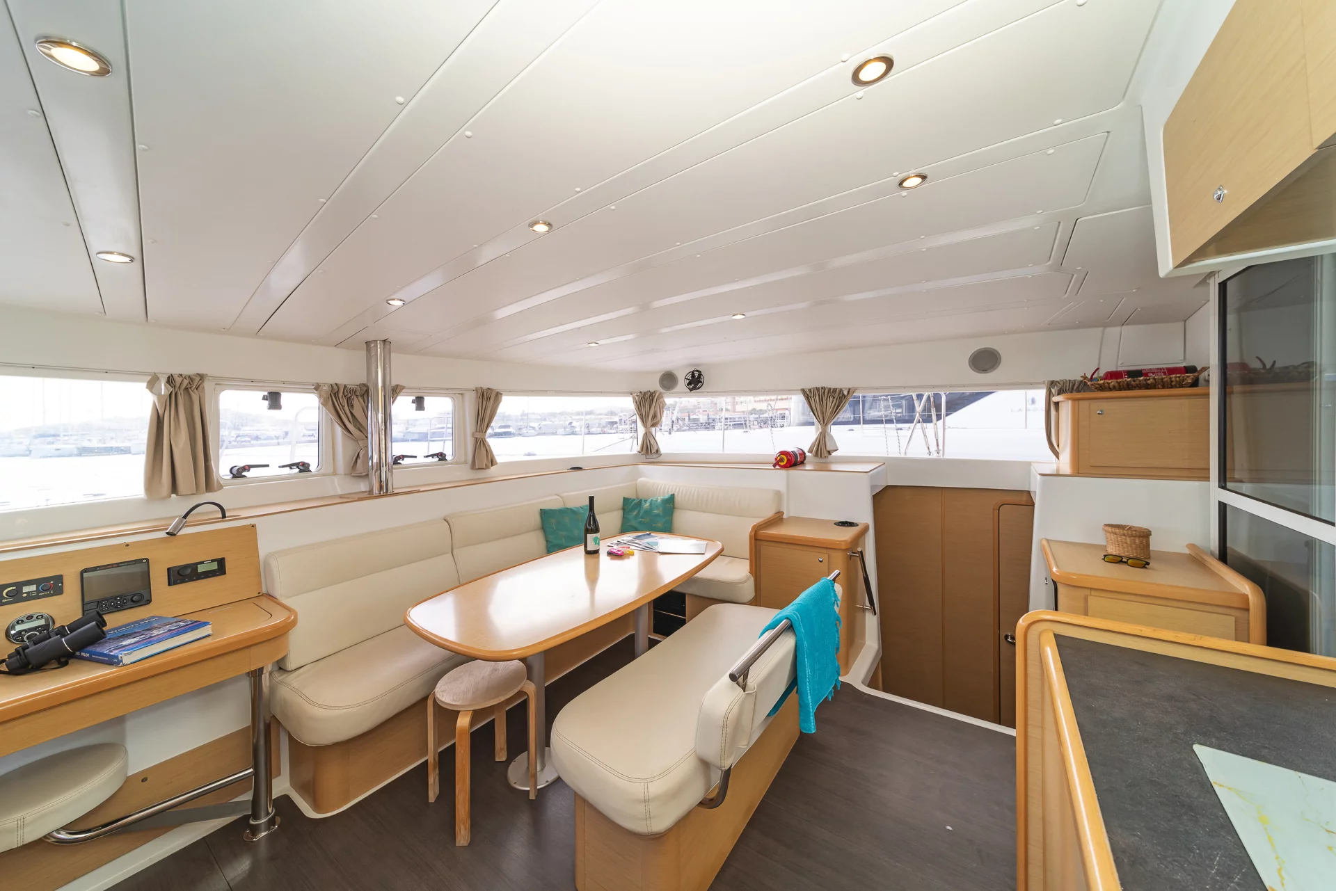 Lagoon 421 - GEN (Silverstar II)  - 16