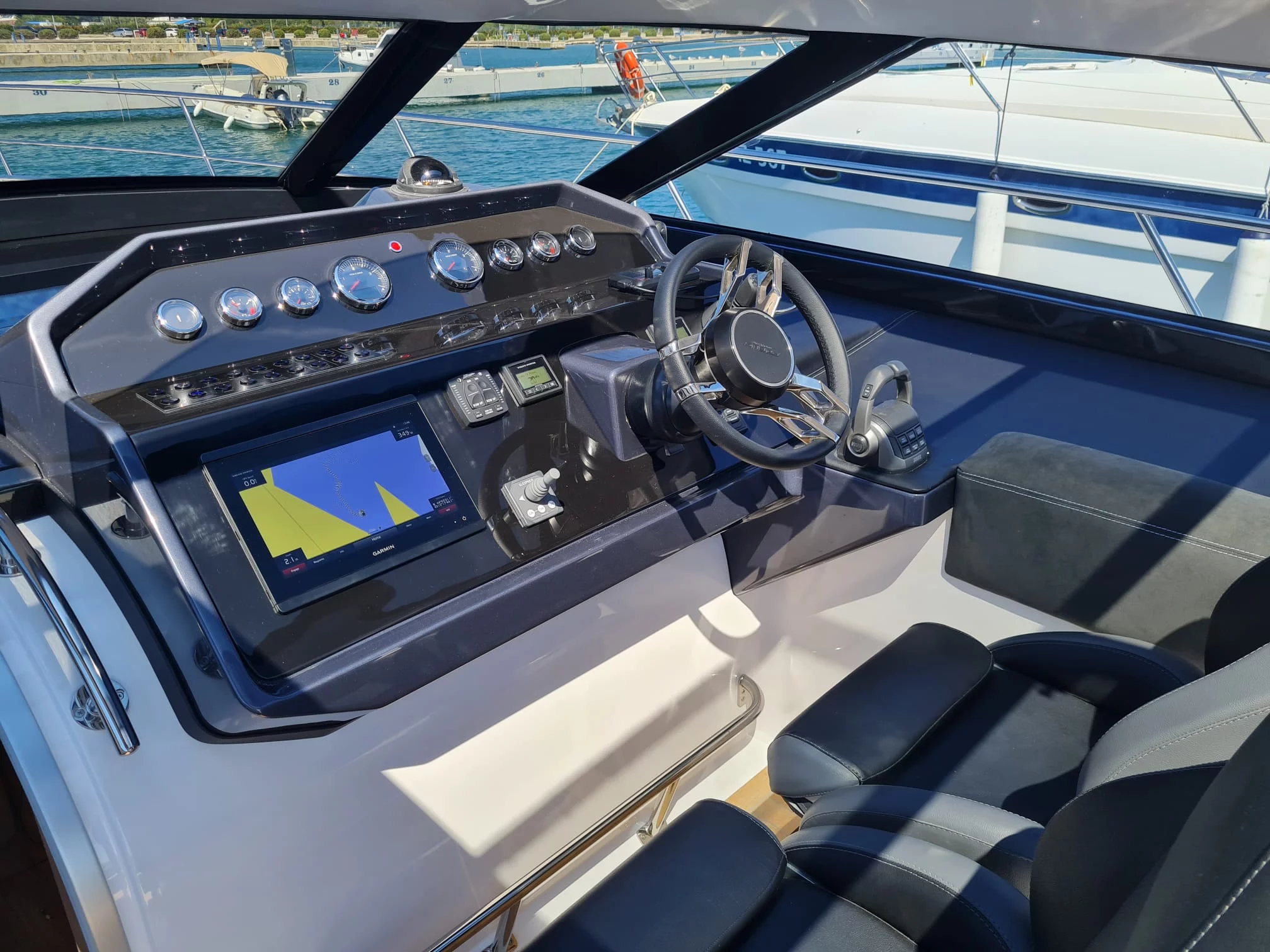 Focus Power 44 Hard Top (Boha)  - 24