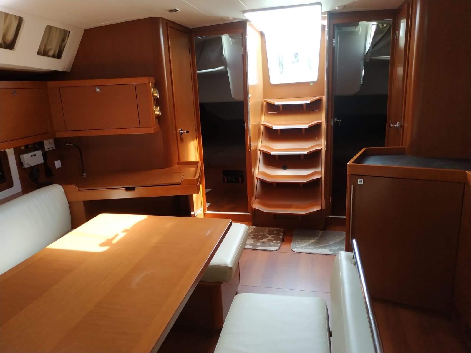 Photo #8 - Oceanis 45 (Aleph) in Procida - 15110