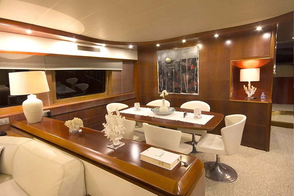 Maiora 24 (24M Deluxe Maiora Motoryacht)  - 31