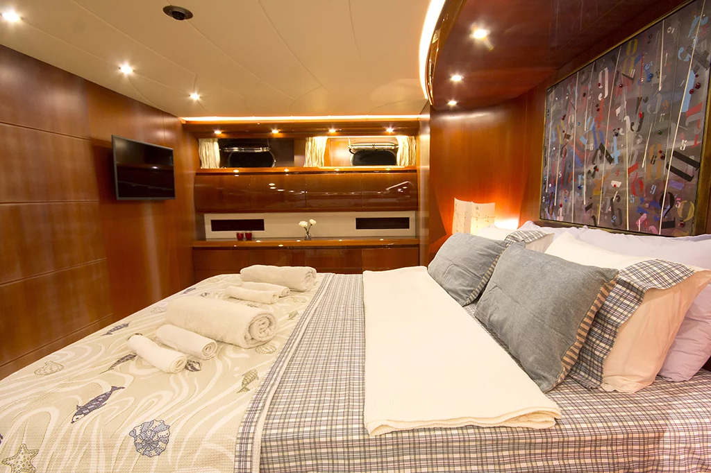Maiora 24 (24M Deluxe Maiora Motoryacht)  - 4