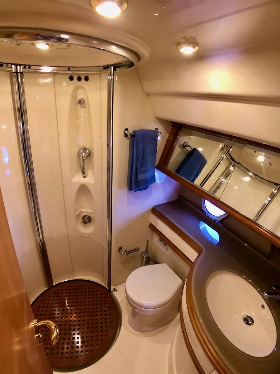 Azimut 55 Cosmos (Cosmos)  - 19
