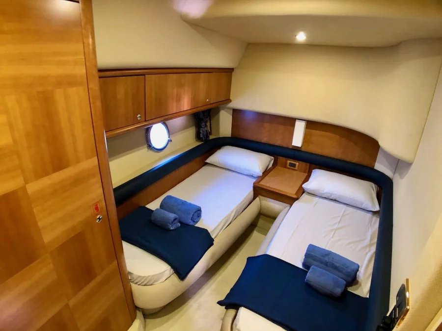 Azimut 55 Cosmos (Cosmos)  - 16