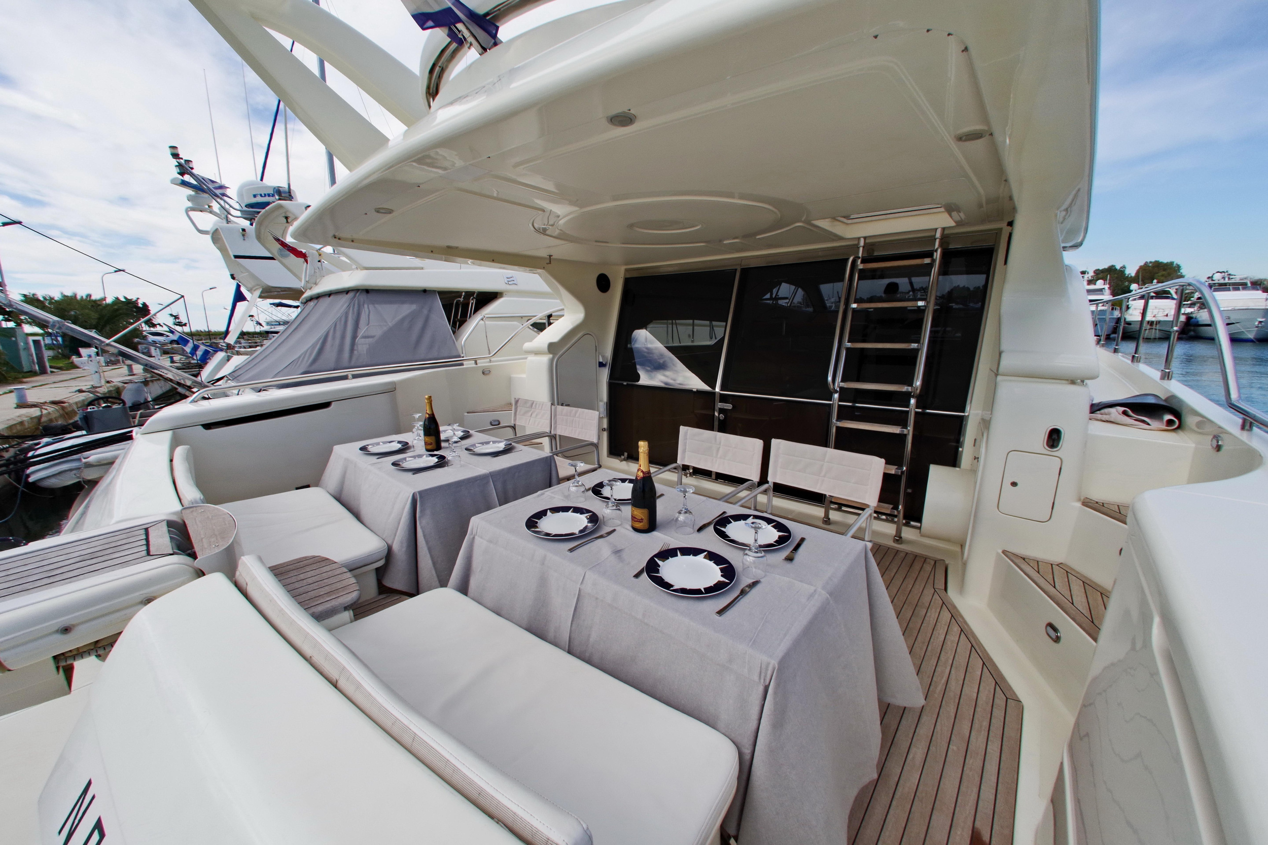 Photo #4 - Ferretti 57 Fly Anniversary (Palmyra) in Athen - 15241