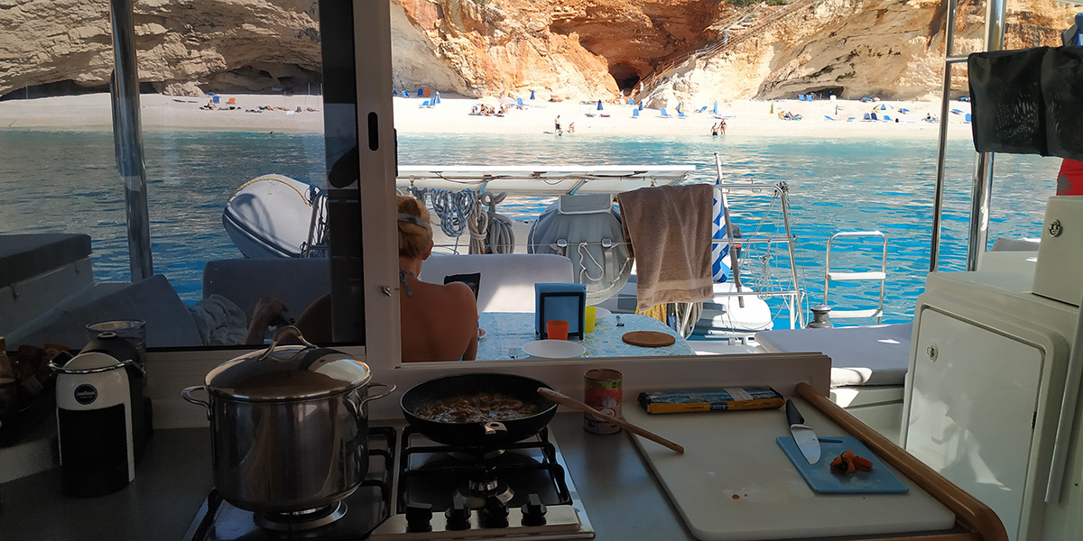 Photo #2 - Lagoon 400 (Tortuga) en Lefkada - 4362
