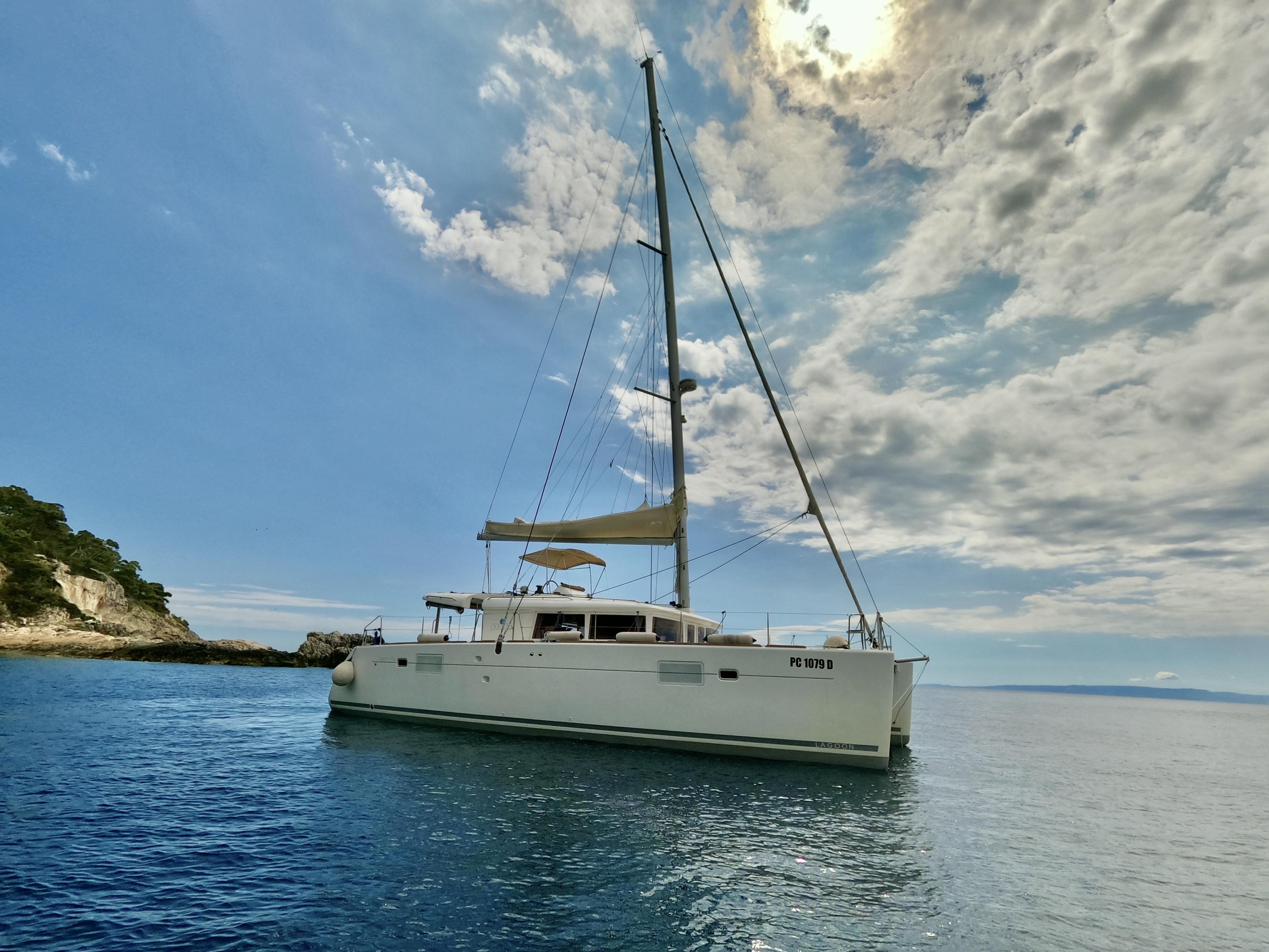 Photo #33 - Lagoon 450 Flybridge (Zia Nella) in Vis - 13549