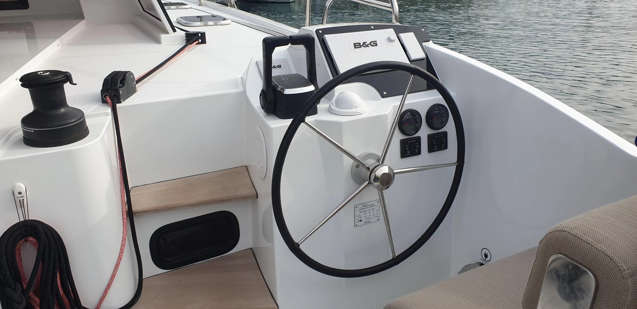 Nautitech 40 Open (Lullaby)  - 16