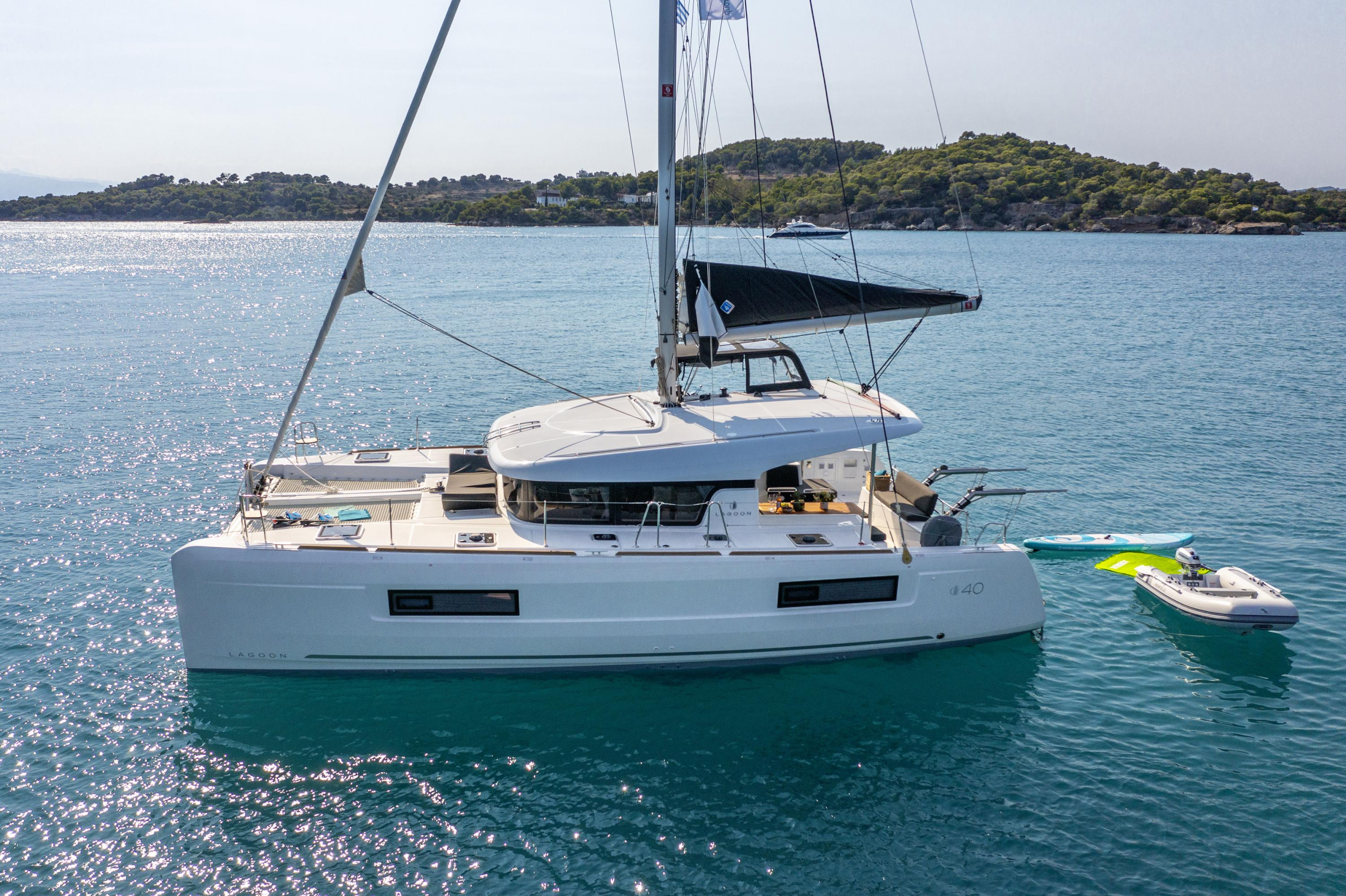 Photo #7 - Lagoon 40 (DEMY) in Porto Heli - 14194