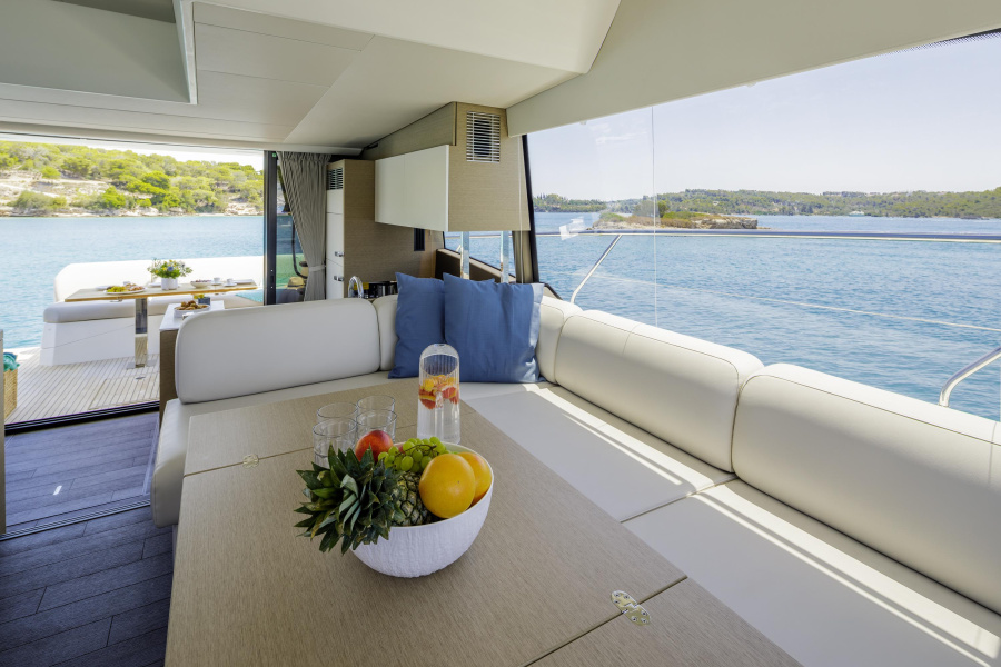 Photo #24 - Prestige 520 (ORA G) in Athen - 18125