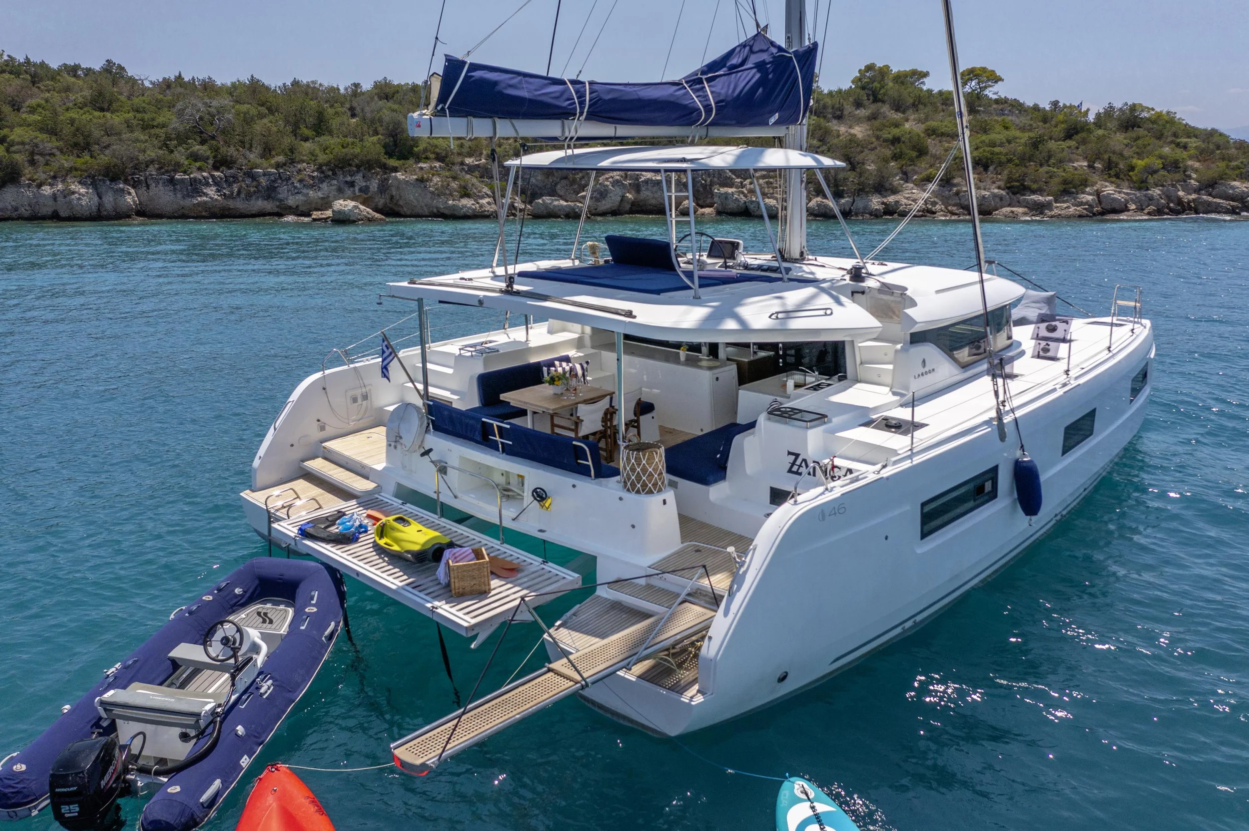 Lagoon 46 Owners Version (ZANGA)  - 14