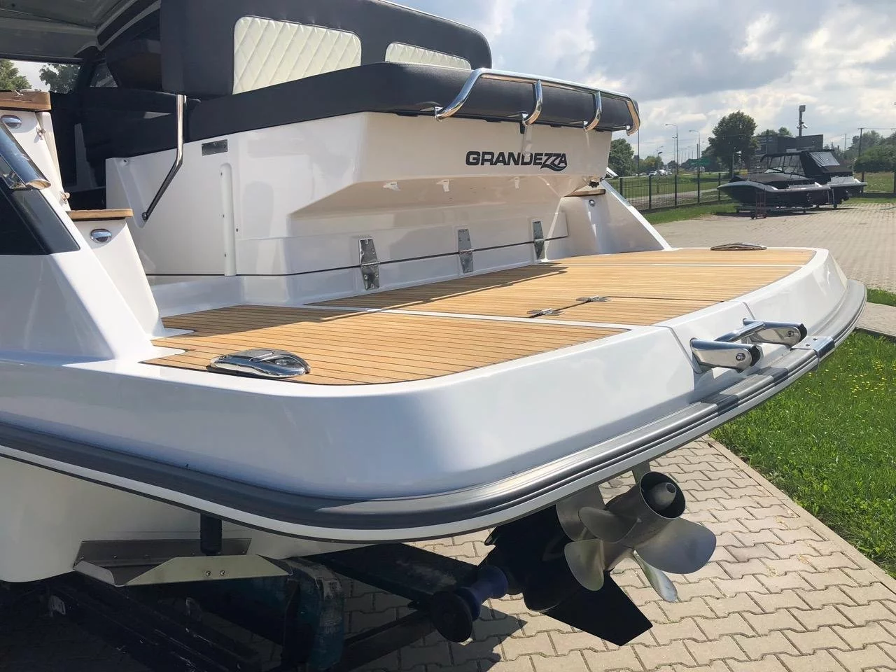 Grandezza 280C (Very Fun)  - 2