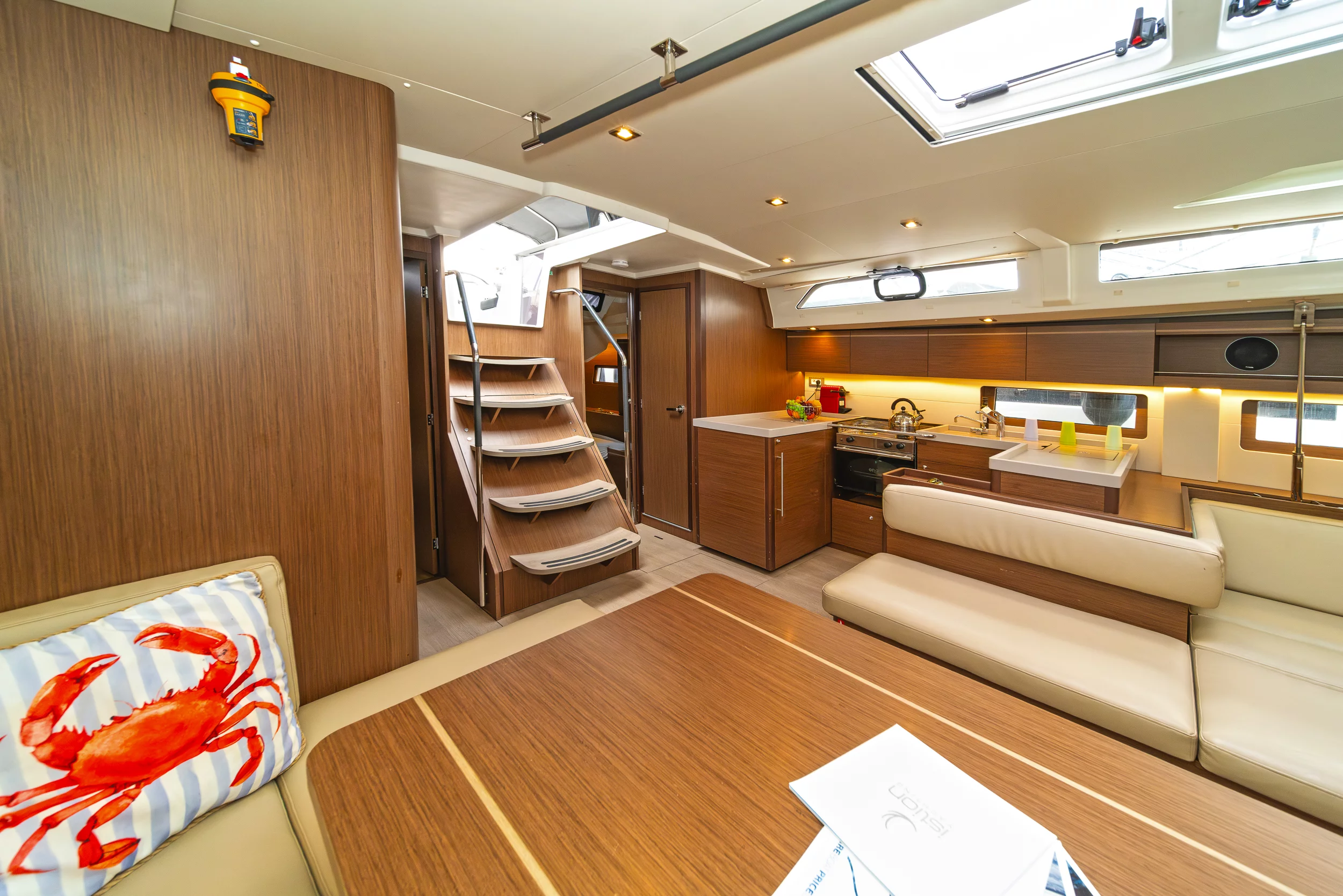 Oceanis 51.1 (5+1 cab) & GEN (Yria)  - 3