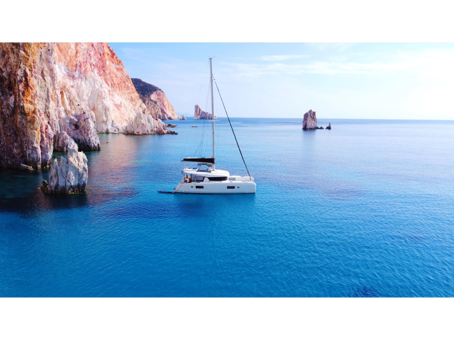 Mykonos sailing vacation on catamaran - 