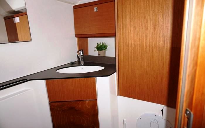 Bavaria 46 Cruiser — photo 4