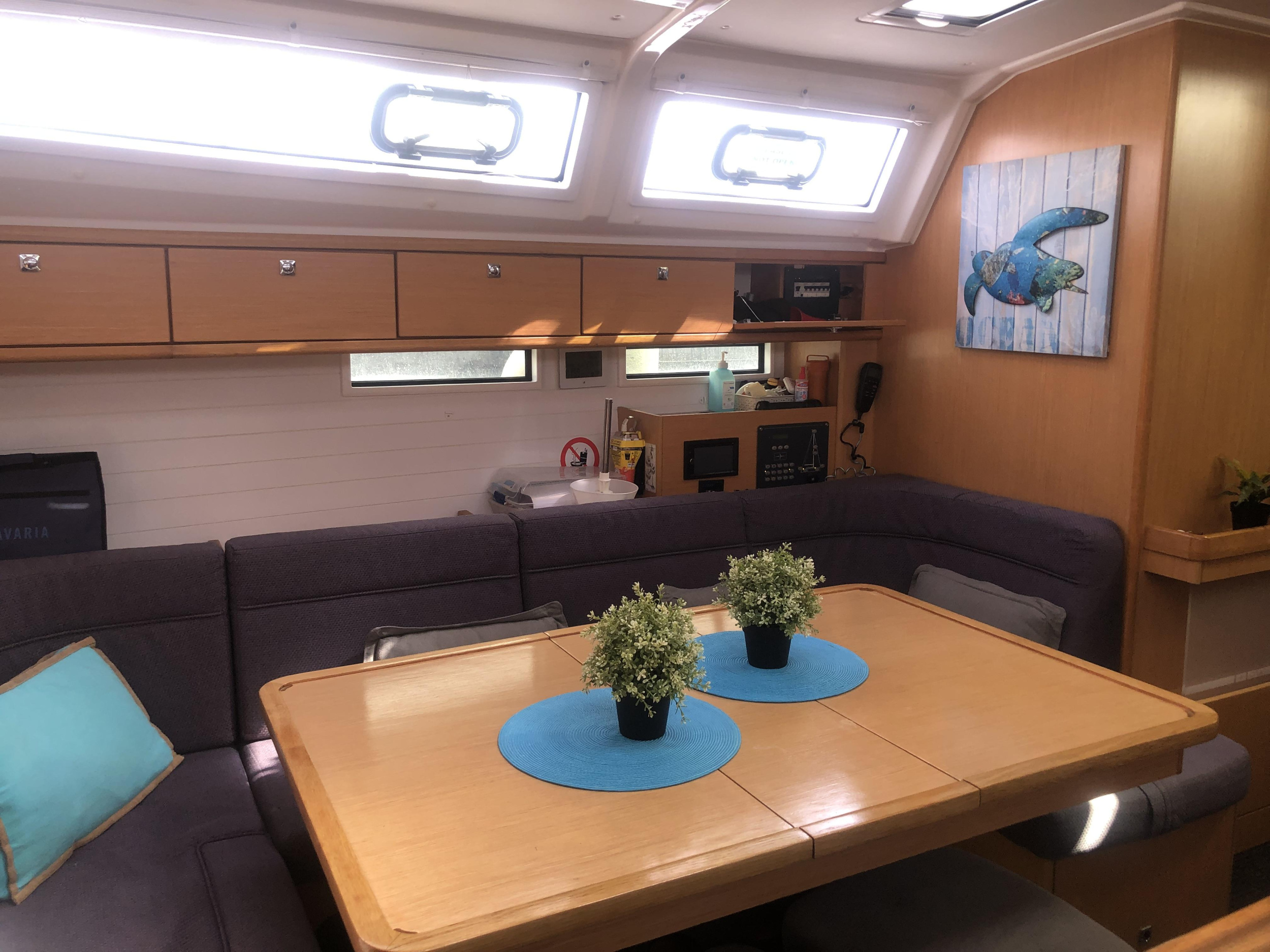 Bavaria 46 Cruiser — photo 17