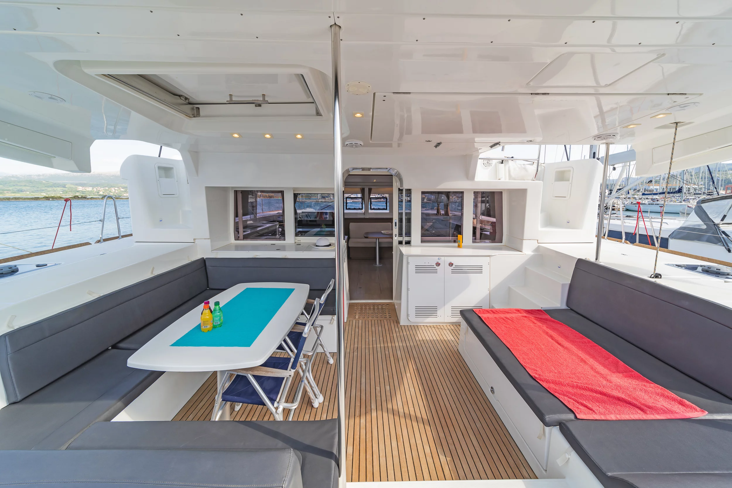 Lagoon 450 Fly & GEN & WM (Cassiopeia II)  - 12
