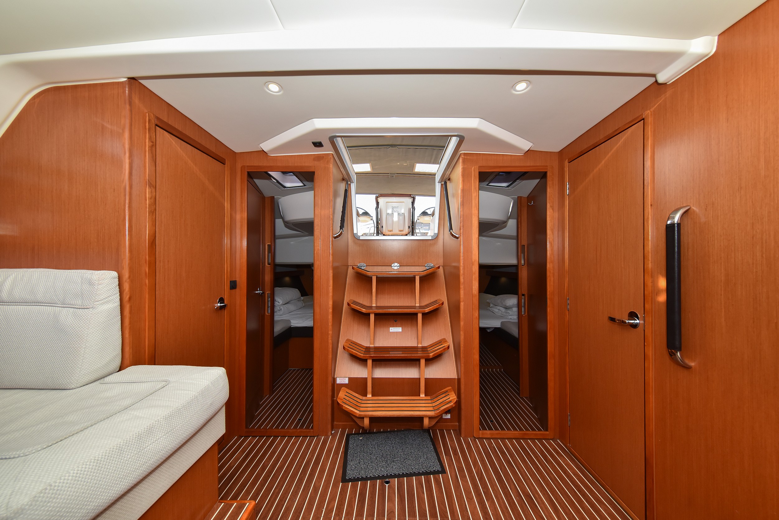 Photo #28 - Bavaria Cruiser 56 (FAT BOY) in Zara - 14702
