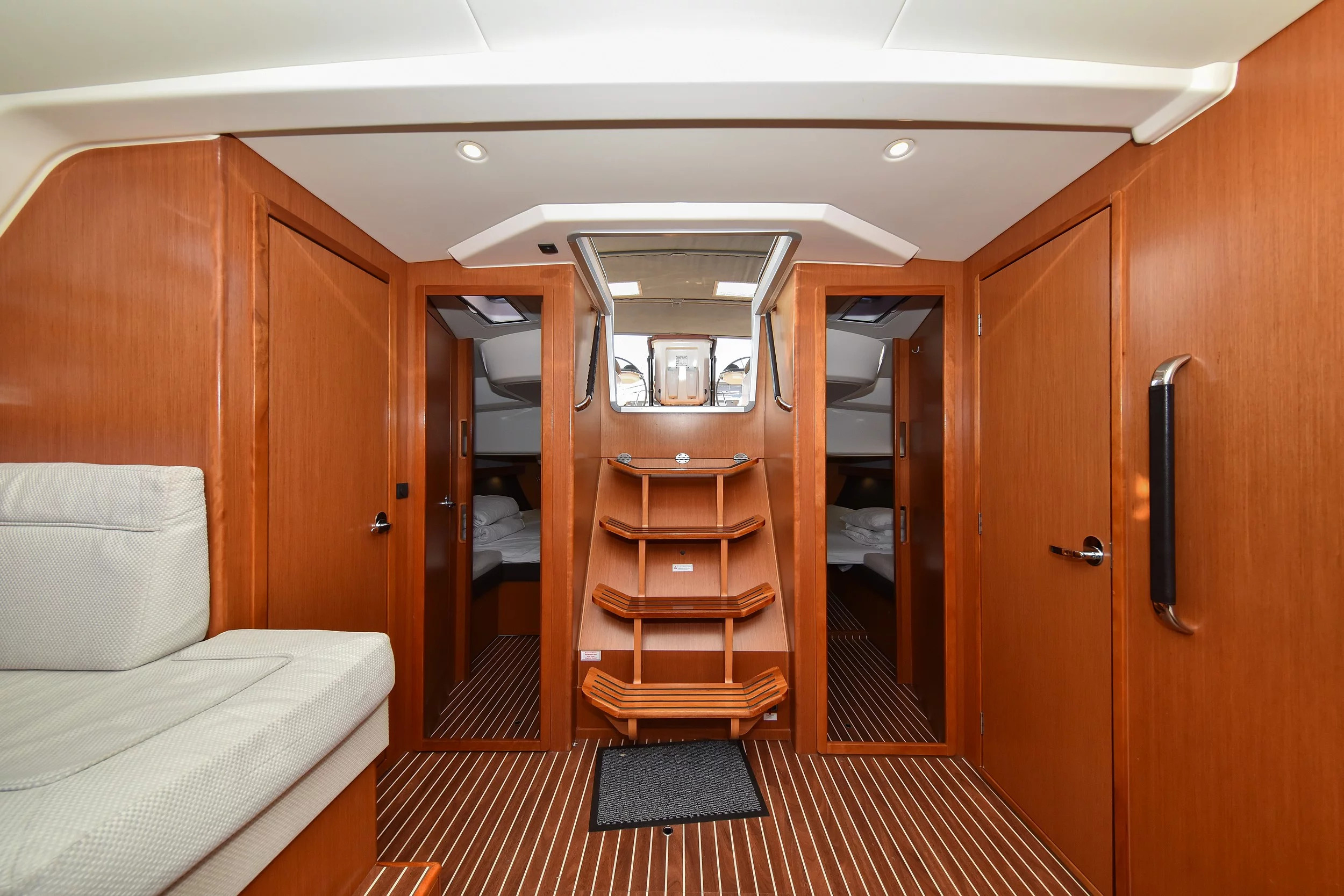 Bavaria Cruiser 56 (FAT BOY)  - 27
