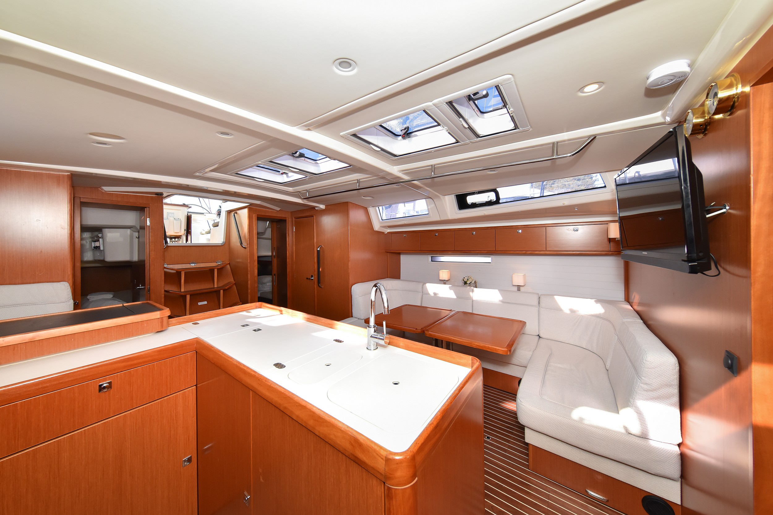Photo #91 - Bavaria Cruiser 56 (FAT BOY) in Zara - 14702