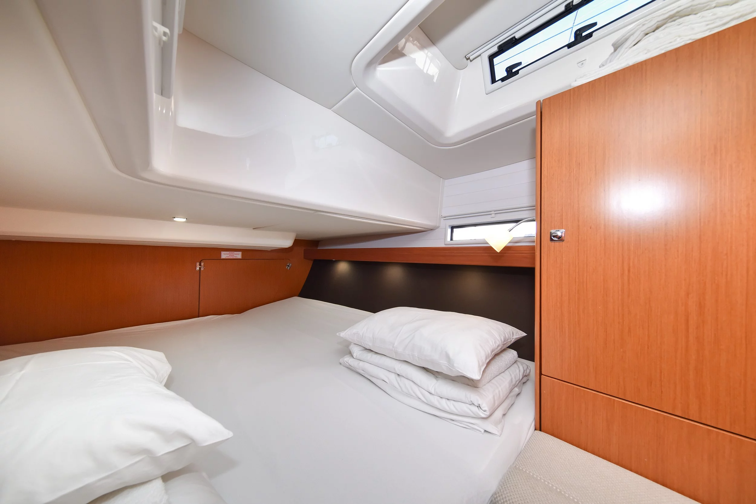 Bavaria Cruiser 56 (FAT BOY)  - 1