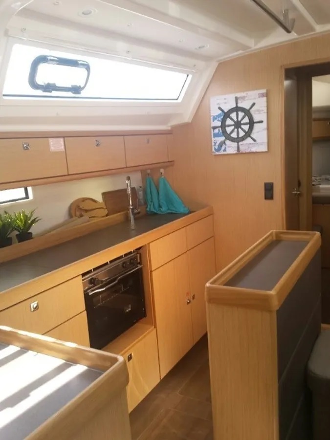 Bavaria 46 Cruiser — photo 23