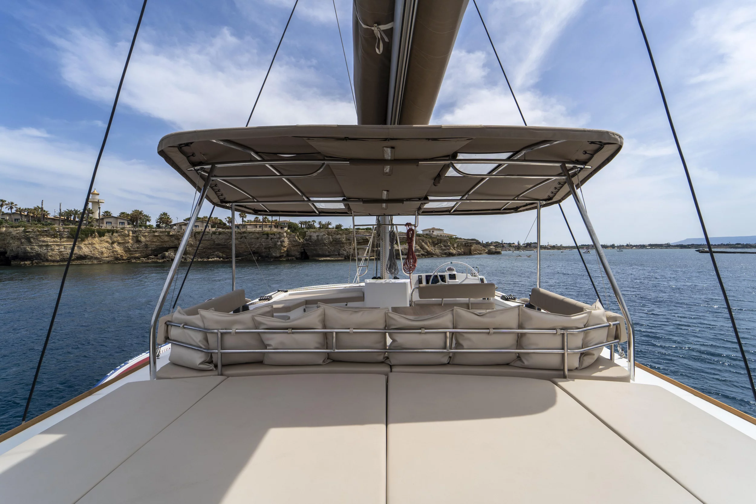 Bali 5.4. (Elena) Flybridge - 68