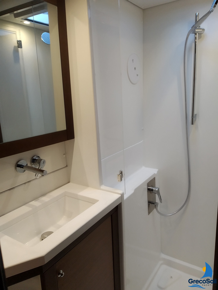 Photo #9 - Lagoon 450 Flybridge (Grecostar) in Athens - 12079