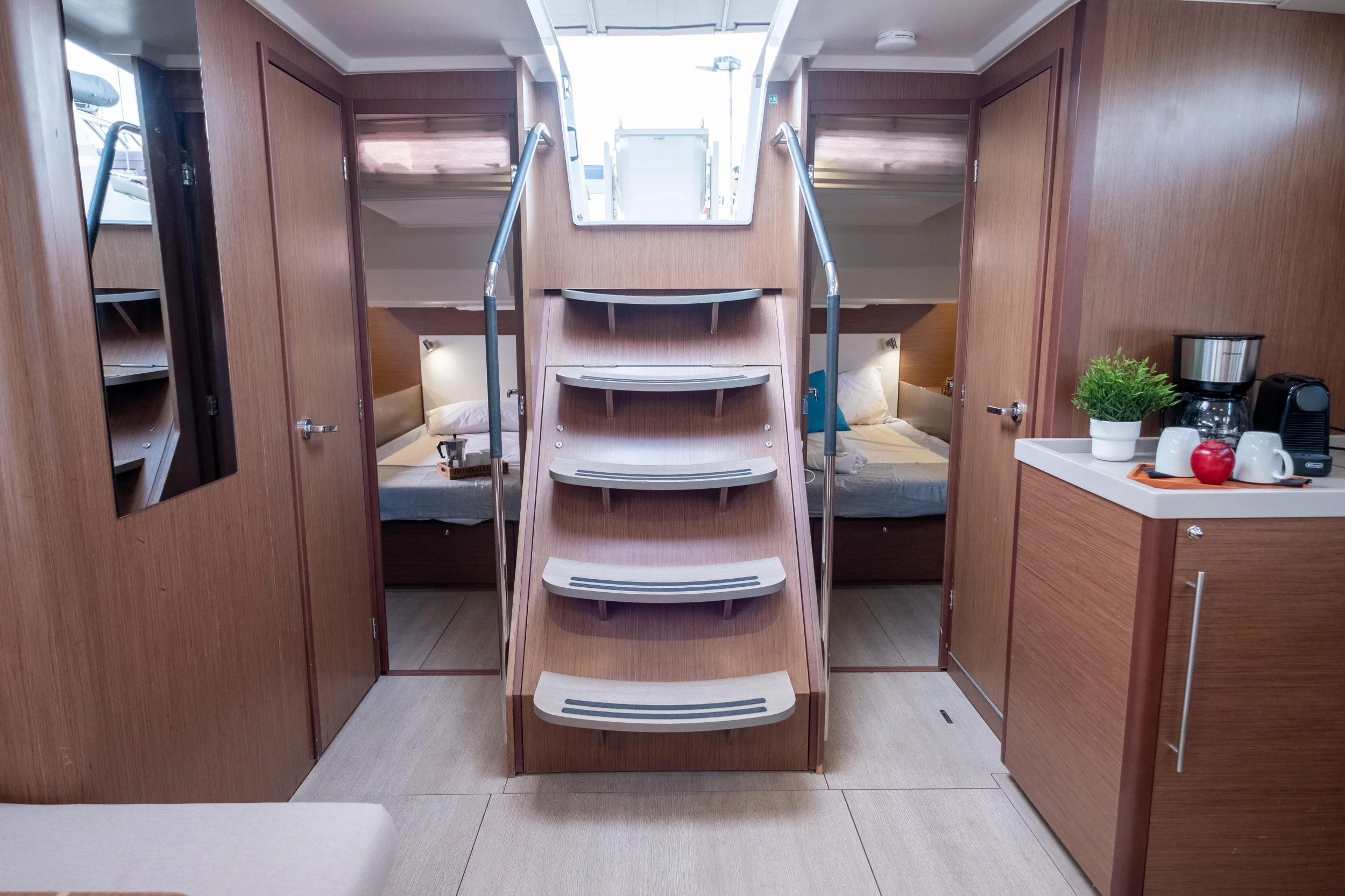 Oceanis 51.1 (Aloha)  - 41