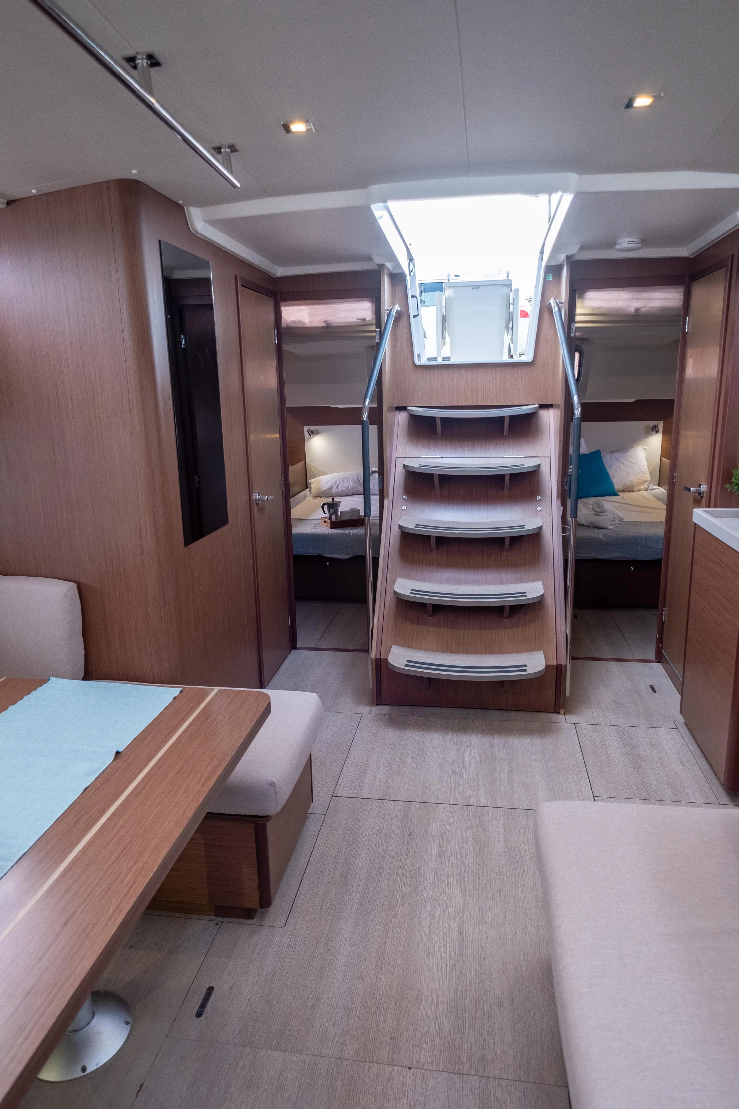 Oceanis 51.1 (Aloha)  - 90