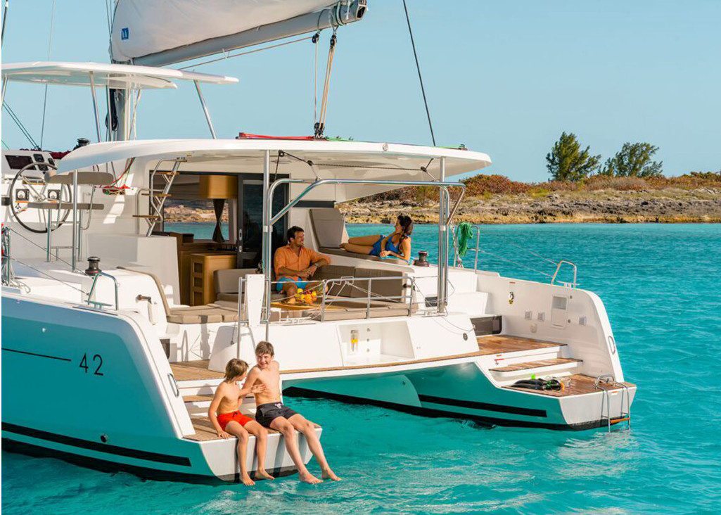 Photo #19 - Lagoon 42 (Midas) en Athènes - 15602