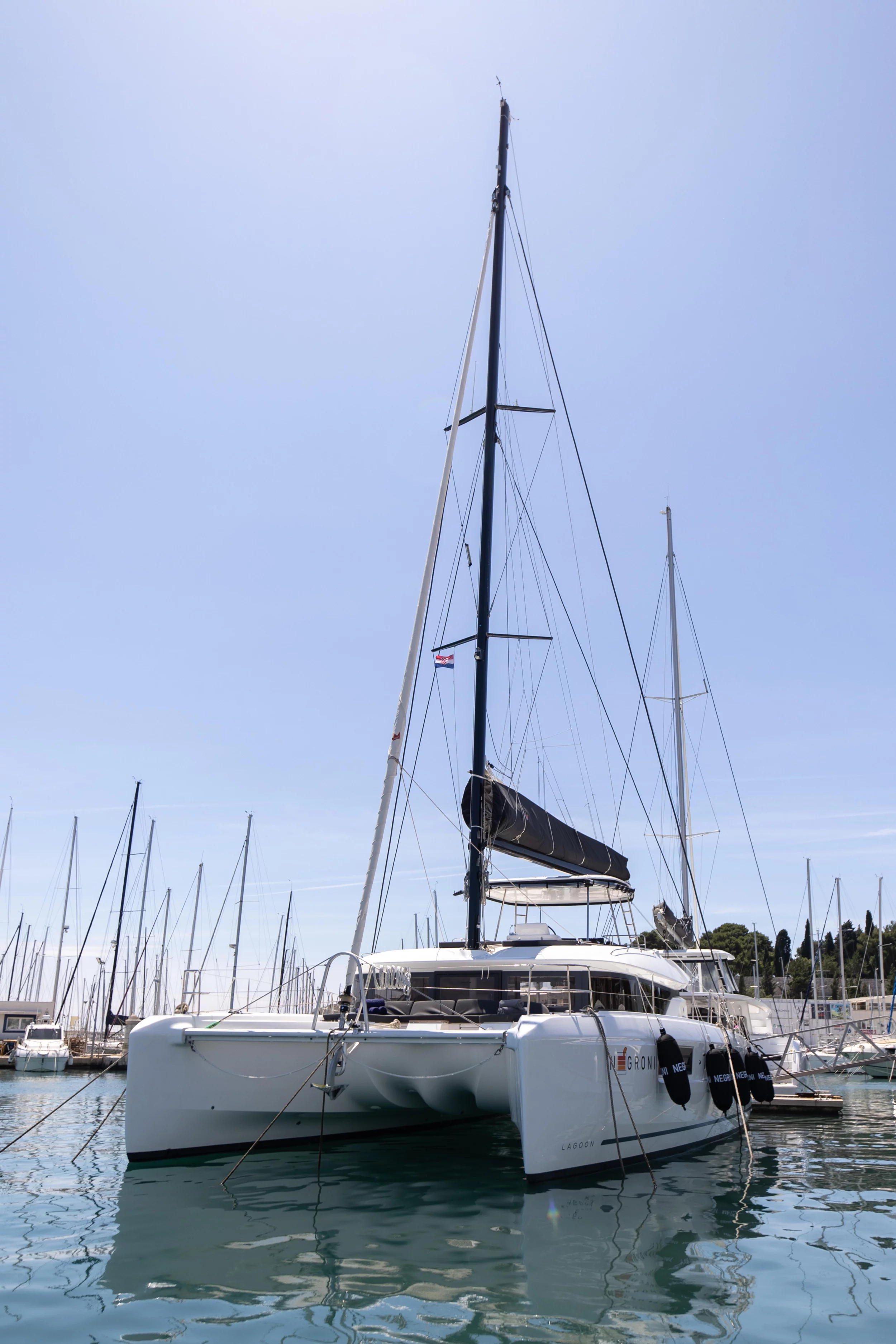 Lagoon 51 (NEGRONI)  - 28