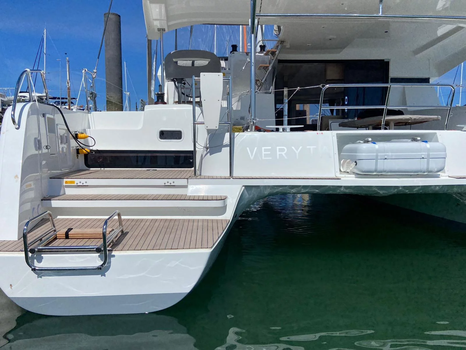 Lagoon 42 (Veryta)  - 2