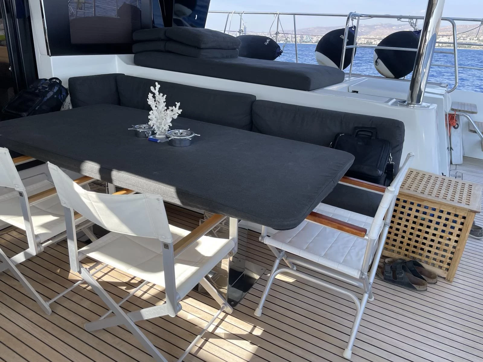 Lagoon 630 Powercat LUX (Pearly Gates)  - 19
