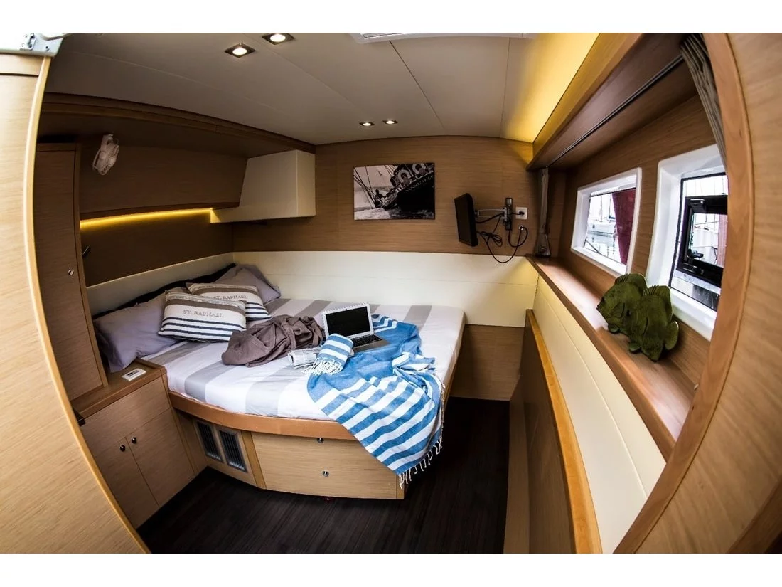 Lagoon 52F (SUMMERTIME) Interior image - 19