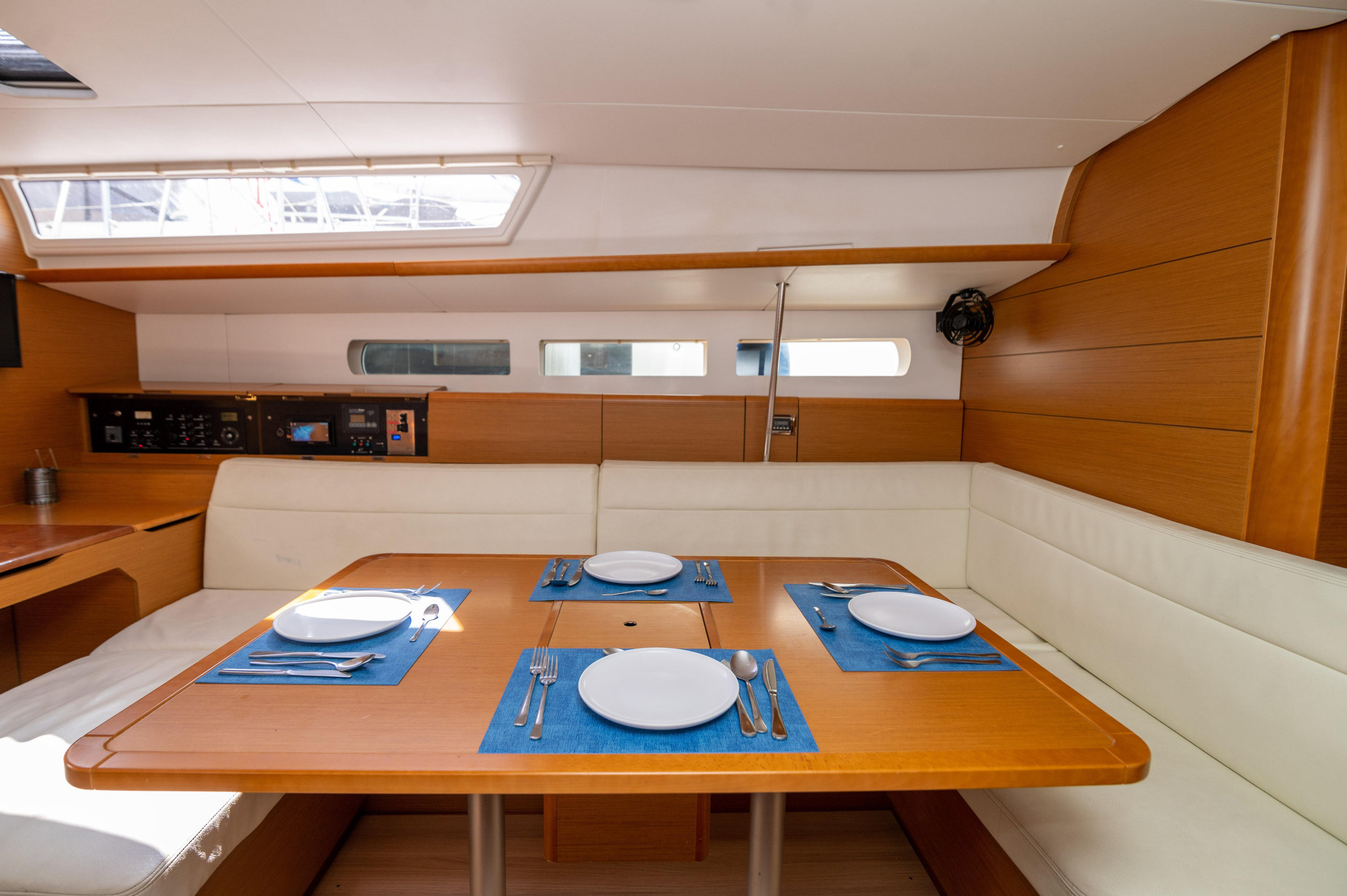 Photo #30 - Sun Odyssey 509 (Promise) in Atene - 13413