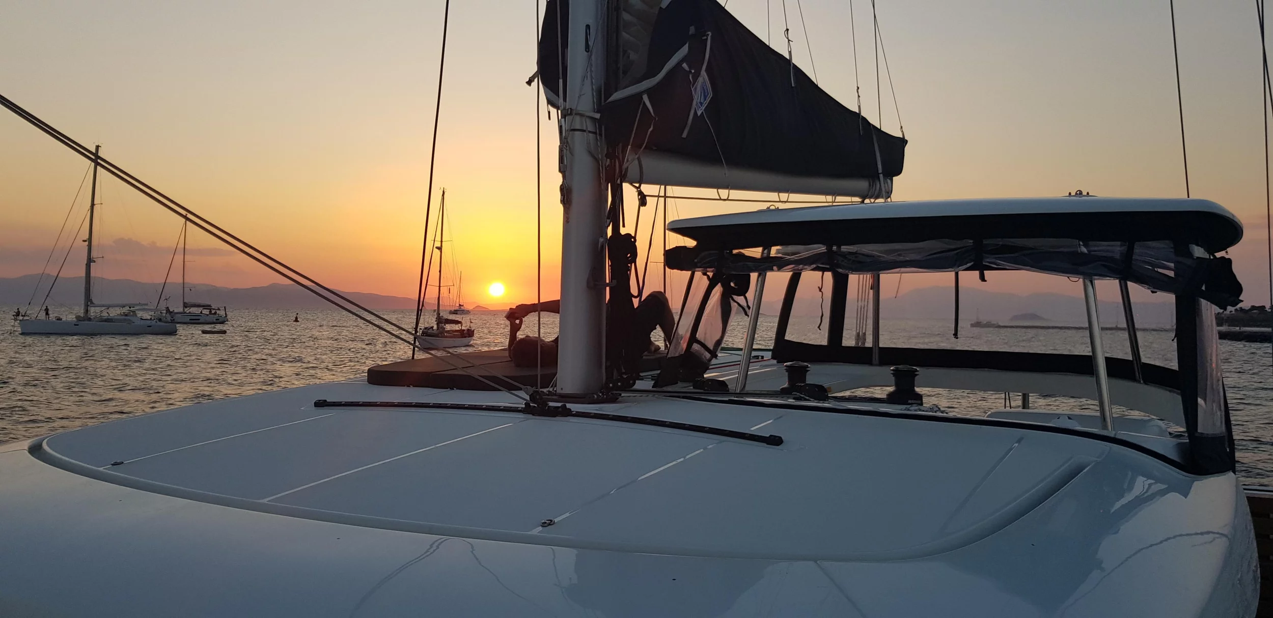 Lagoon 42 (Midas)  - 3